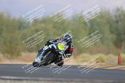 media/Sep-24-2022-CVMA (Sat) [[a45f954247]]/Race 14 Amateur Supersport Open/